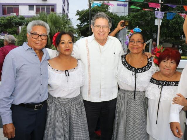Tuxtla Gutiérrez celebra tres décadas de música marimba en el Parque Central