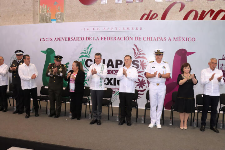 Chiapas camina orgulloso con los principios de igualdad e independencia de la patria mexicana: Rutilio Escandón