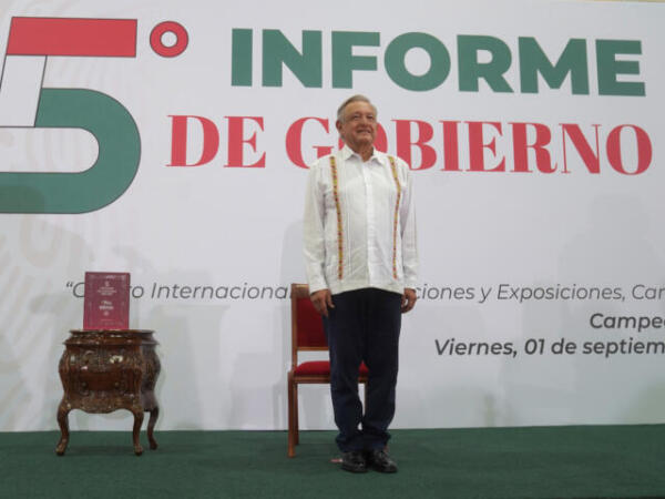 Felicita Rutilio Escandón al presidente AMLO por su 5º Informe de Gobierno