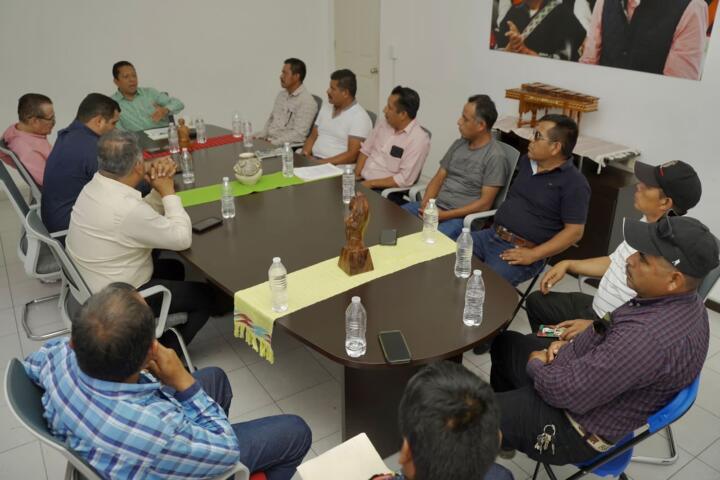 Continuaremos impulsando gestiones a favor de la zona norte de Chiapas: Llaven Abarca