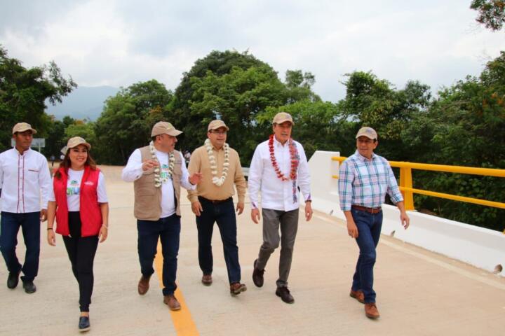 Hoy con el gobernador Rutilio Escandón en Chiapas hay progreso y justicia social: Llaven Abarca