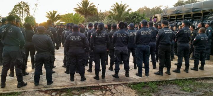 Fuerzas de seguridad resguardan entradas y salidas de Altamirano