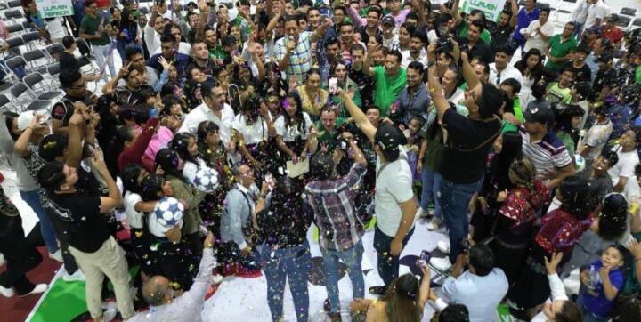 Más de mil líderes juveniles del PVEM refrendan su apoyo al proyecto Llaven Abarca