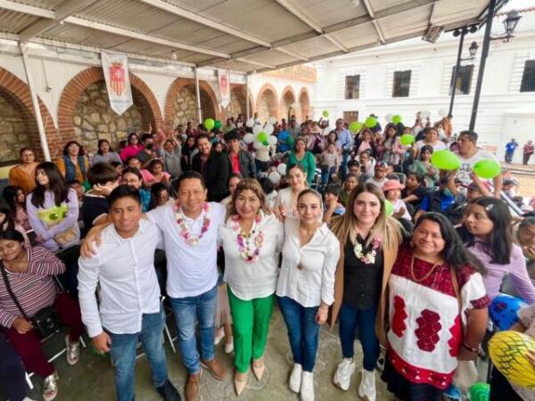 Reciben a Llaven Abarca en comunidad Corazón de María y barrio La Merced en San Cristóbal de Las Casas