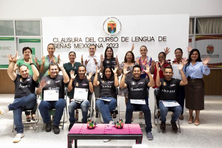Clausura diputada Paola Villamonte Curso de Lengua de Señas Mexicana