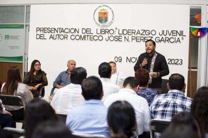 Congreso del Estado presentó: “Liderazgo Juvenil” del autor José Noé Pérez García