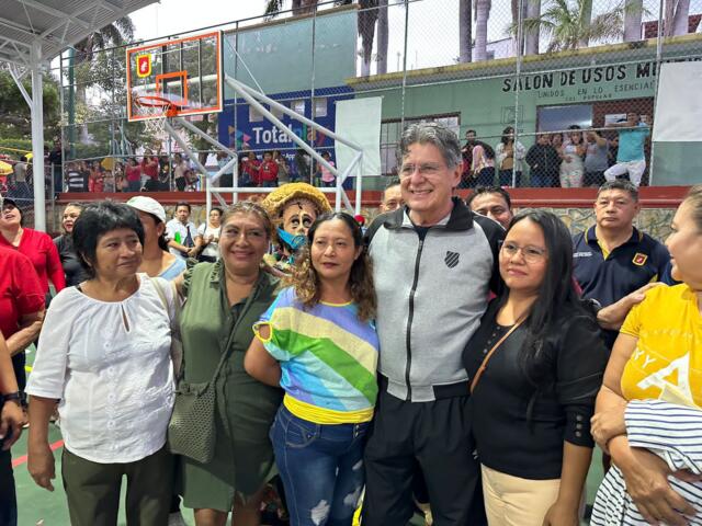 Carlos Morales Inaugura Domo Deportivo en la Colonia Popular