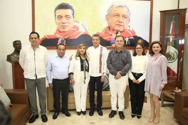 Sostiene Rutilio Escandón reunión con representantes del PJE que recibieron nuevos nombramientos