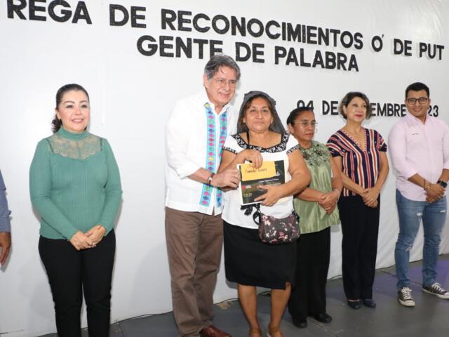 Ayuntamiento de Tuxtla reconoce labor de la Mayordomía Zoque
