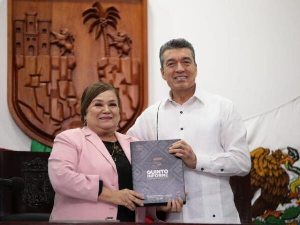Congreso del Estado recibió el Quinto Informe de Gobierno de Rutilio Escandón Cadenas