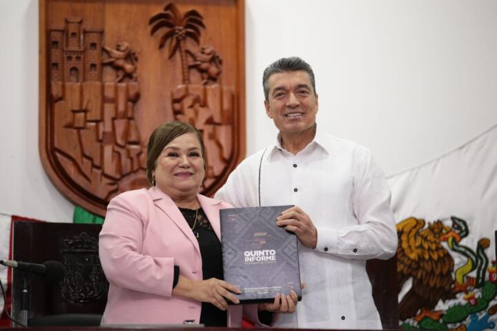 Congreso del Estado recibió el Quinto Informe de Gobierno de Rutilio Escandón Cadenas