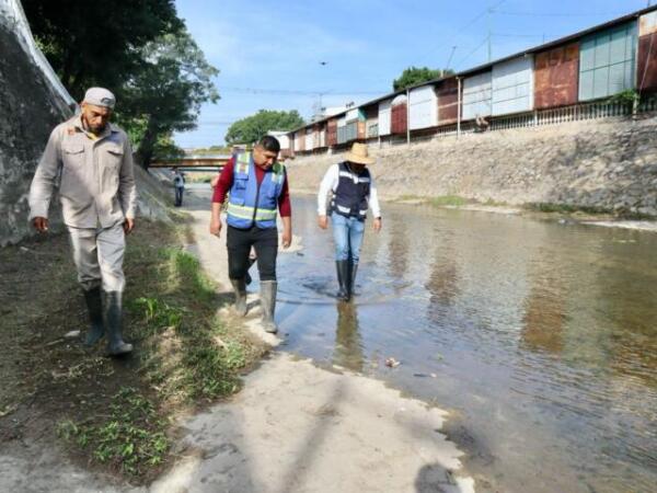 SMAPA realiza monitoreo para el control de la calidad del agua del río Sabinal