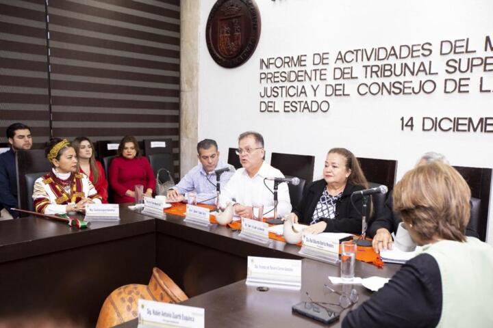 Diputada Sonia Catalina Álvarez recibe informe de actividades del Poder Judicial del Estado