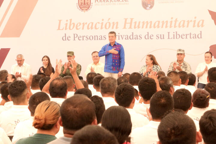 Encabeza Rutilio Escandón liberación humanitaria de 363 personas internas en penales de Chiapas
