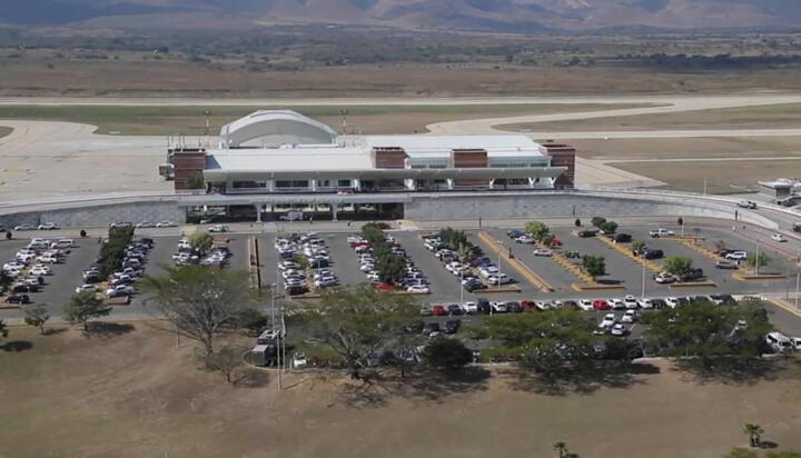 Por segunda vez, gobierno de Rutilio Escandón ampliará el Aeropuerto Internacional Ángel Albino Corzo