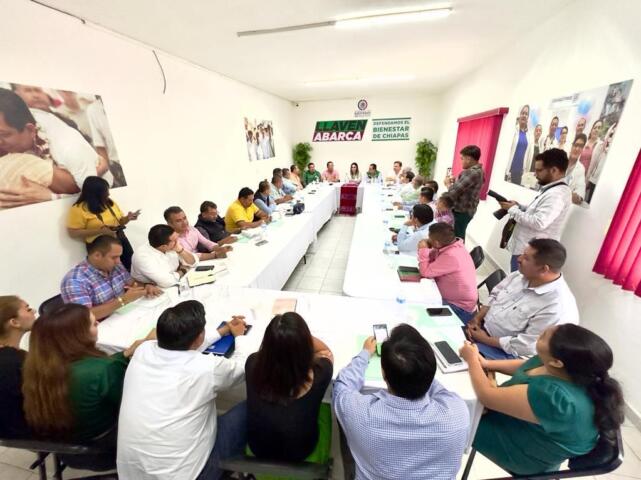 Llama Llaven Abarca a líderes y alcaldes a permanecer fieles a los principios de la 4T en Chiapas