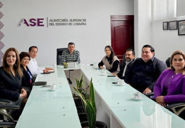 Comisión de Vigilancia y Anticorrupción sostiene reunión de trabajo con ASE: Flor Esponda