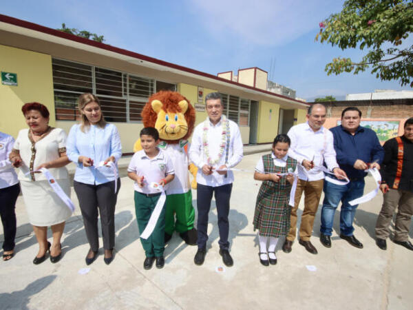 Rutilio Escandón inaugura infraestructura en la Escuela Primaria Club de Leones de Tuxtla Gutiérrez