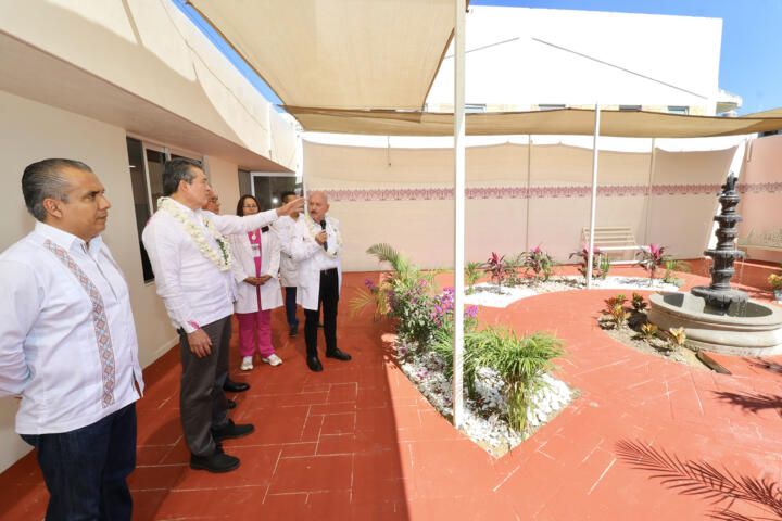 Inaugura Rutilio Escandón Clínica para la Atención de Parto Humanizado del municipio de Chilón