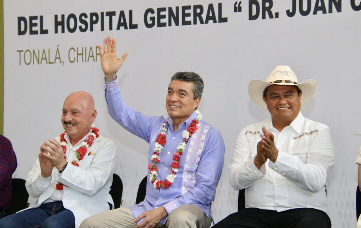 Rutilio Escandón inaugura área de alta especialidad en hemodiálisis en Hospital “Dr. Juan C. Corzo”, de Tonalá