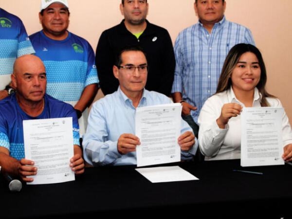 Se reúne Instituto del Deporte y ATECH para promoción y desarrollo del tenis en Chiapas