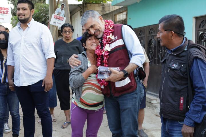 Con Eduardo Ramírez haremos grande a Tuxtla, dice Ángel Torres desde la colonia “Dr. Gabriel Gutiérrez Zepeda”