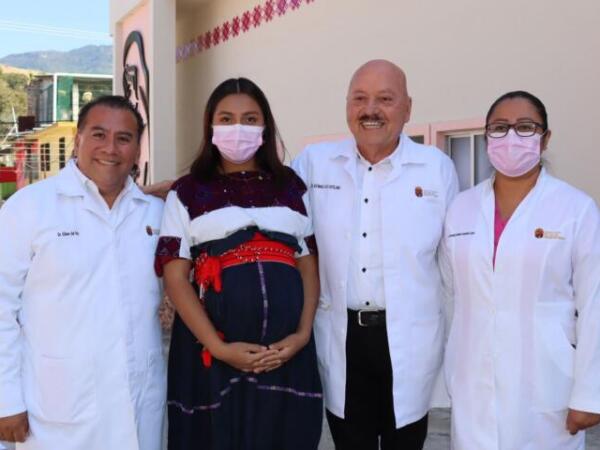Gobierno de Chiapas garantiza mejor atención a las mujeres con modelo de parto humanizado: Dr. Pepe Cruz