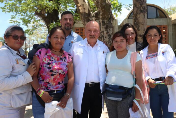 Disminuye 3.3% el embarazo adolescente en Chiapas: Dr. Pepe Cruz