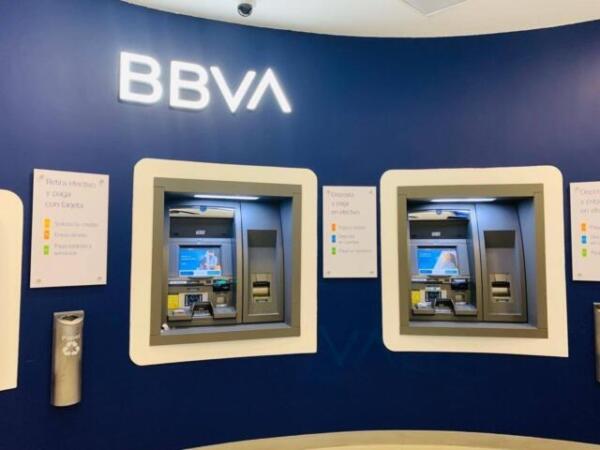 BBVA: Así se calcula la nueva tarifa por retiros en cajeros automáticos