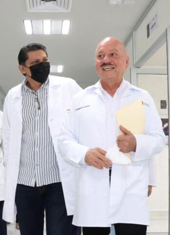 En Hospital “Pascasio Gamboa” realizan cirugía de alta especialidad que salva vida a recién nacida: Dr. Pepe Cruz