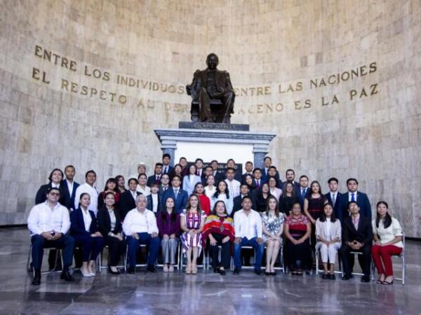 Congreso del Estado lleva a cabo el 14 Parlamento Juvenil “Enoch Cancino Casahonda”