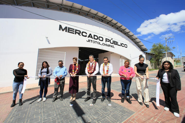 En Jitotol, Rutilio Escandón inauguró la construcción del Mercado Público Municipal