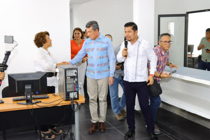 Inaugura Rutilio Escandón rehabilitación del edificio de la Fiscalía de Inmigrantes, en Tapachula