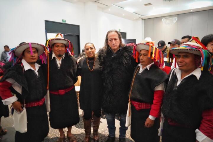Representantes de 30 Municipios Indígenas se se reúnen con Antonio Santos