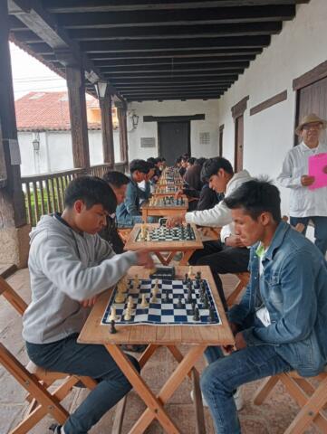 Cobach realiza torneo regional de ajedrez