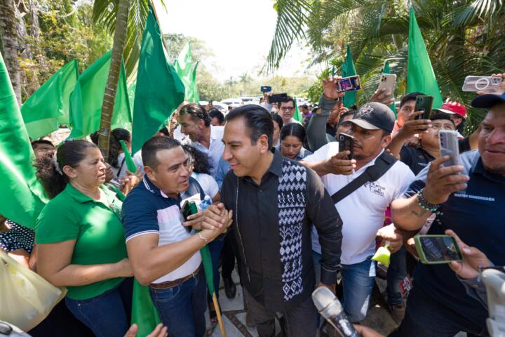 El PVEM entrega constancia a Eduardo Ramírez como su candidato a la gubernatura de Chiapas