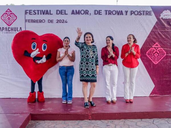Ayuntamiento organiza Festival del Amor, del Postre y Trova, en Parque Bicentenario