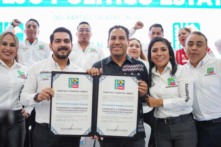 Eduardo Ramírez recibe constancia como candidato al gobierno de Chiapas por Chiapas Unido