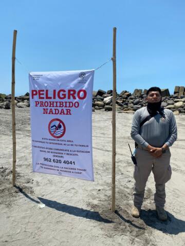 Continúa instalación de lonas preventivas en playas de Tapachula