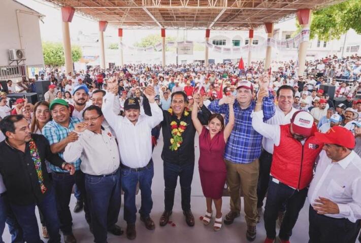 Con la esperanza de una nueva era, reciben a Eduardo Ramírez en Frontera Comalapa y Chicomuselo