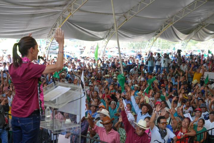 Si queremos que sigan los programas sociales y que le vaya todavía mejor a Chiapas, hay que votar por los partidos de la 4T: Claudia Sheinbaum desde Tila