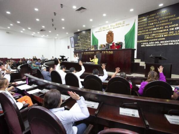 Congreso del Estado aprueba licencias de funcionarios municipales