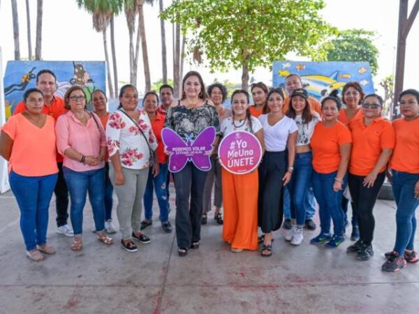 Realizan programa "Mujer Estamos Contigo" Puerto Madero