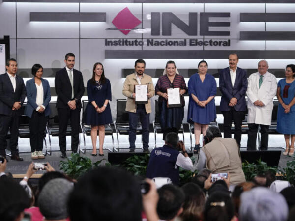 Firman INE e IMSS convenio para garantizar primeros auxilios a personal electoral el 2 y 3 de junio