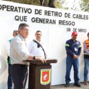 Operativo Municipal en Tuxtla Gutiérrez: Retiro de Cables para una Ciudad Más Segura y Limpia