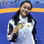 Alumna del COBACH obtiene medalla de oro en competencia nacional