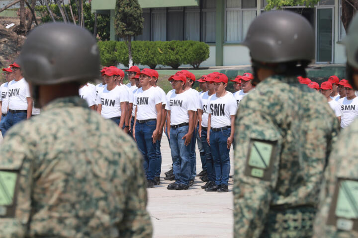 Reconocen a jóvenes de Chiapas por cumplir con el Servicio Militar Nacional