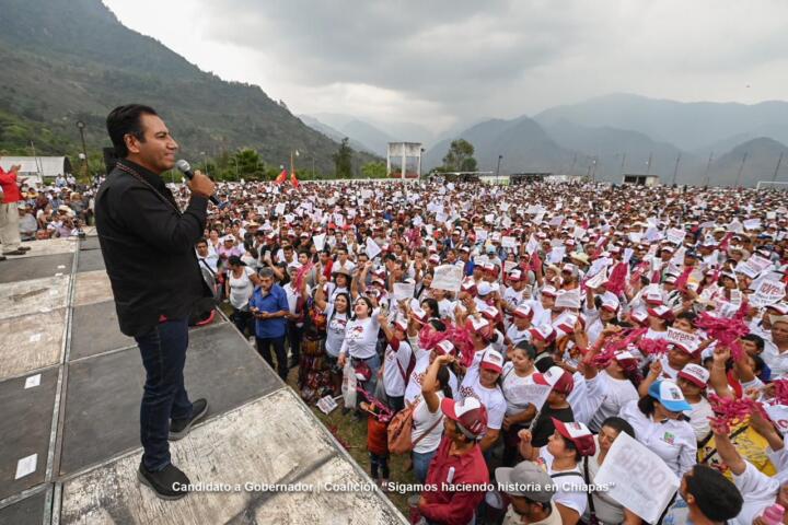Eduardo Ramírez hace recorrido por la paz en la Sierra de Chiapas