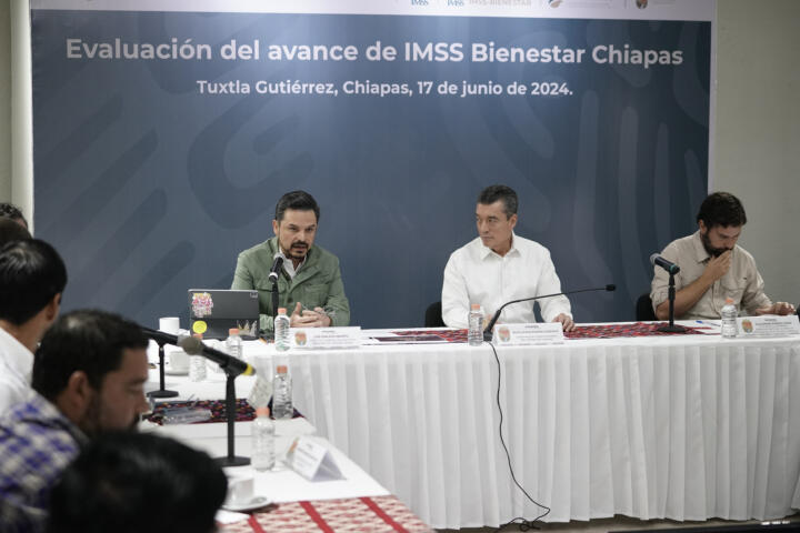 Supervisan IMSS y gobierno de Chiapas avances de federalización de servicios de salud