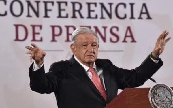 Avanza el combate contra la evasión fiscal: presidente López Obrador
